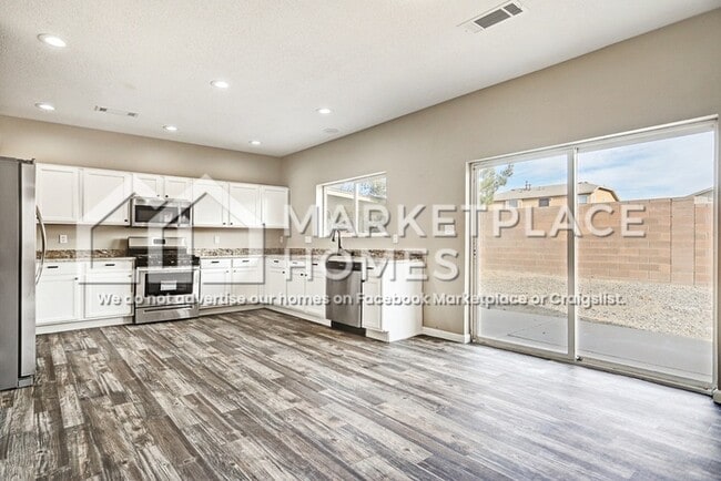 Building Photo - 10227 Cristalino Rd SW