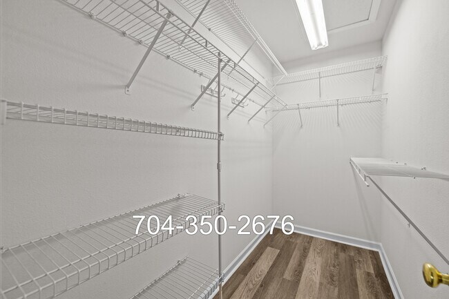 Building Photo - 11228 Dickie Ross Rd