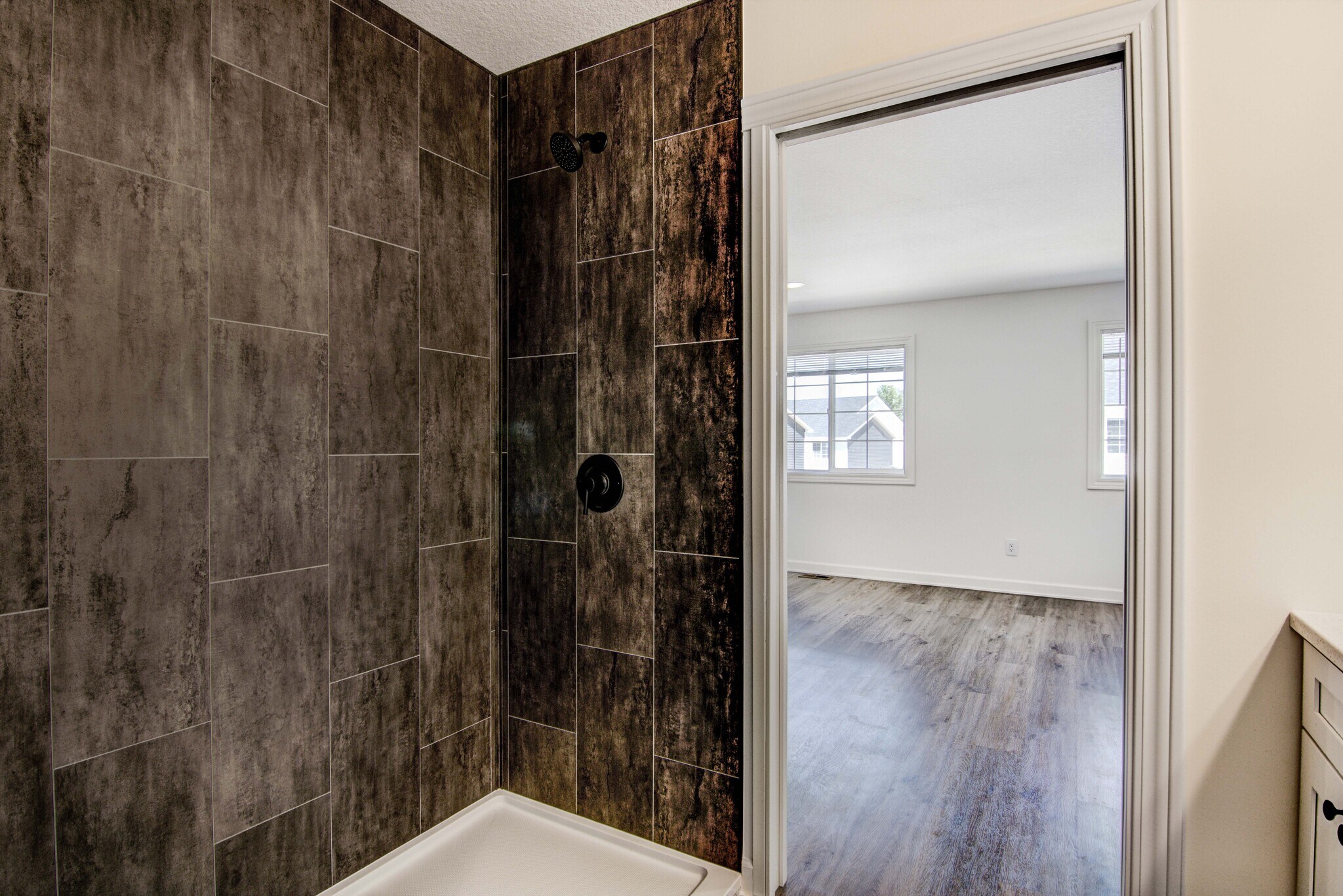 Building Photo - 2485 Cedarwood Ln