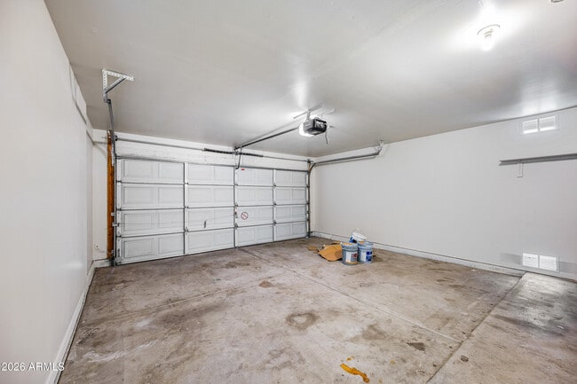 Building Photo - 4032 N 14th Pl