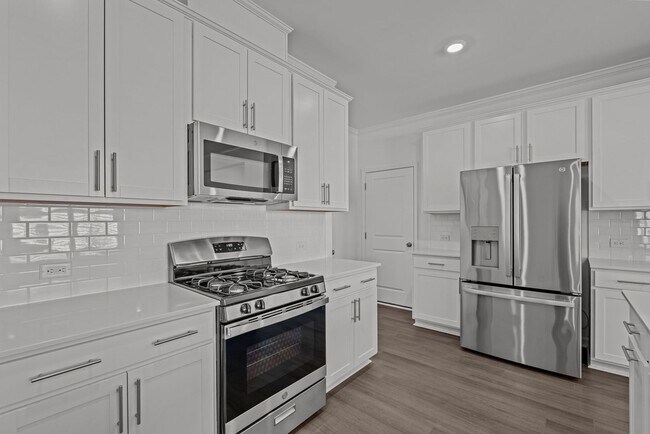 Building Photo - Beautiful 2-Story 4 Bedroom, 3 Bath Home in Angier — Just 30 Minutes from Downtown Raleigh