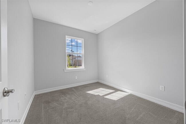 Building Photo - 1095 Rolling Brk Ln