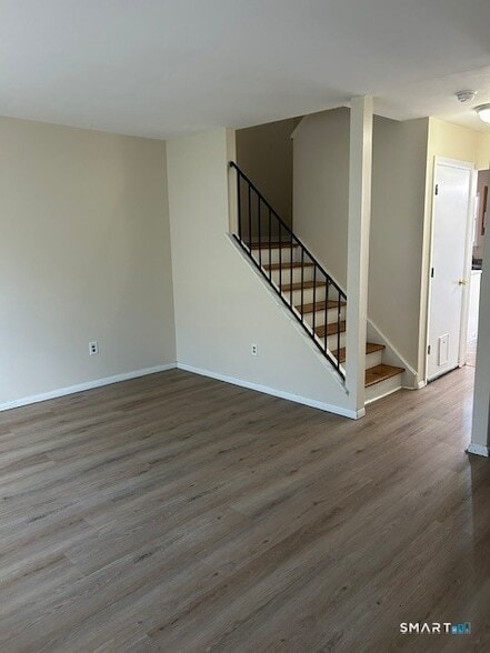 Building Photo - 38 Ridge Rd