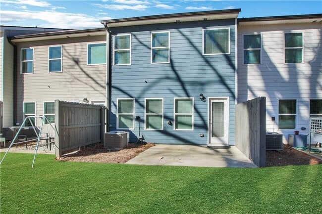 Building Photo - 102 Jaxton St