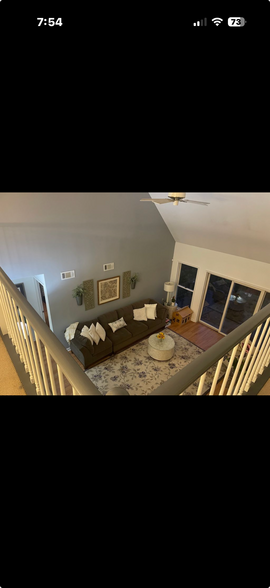 Building Photo - 1722 Bennington Dr