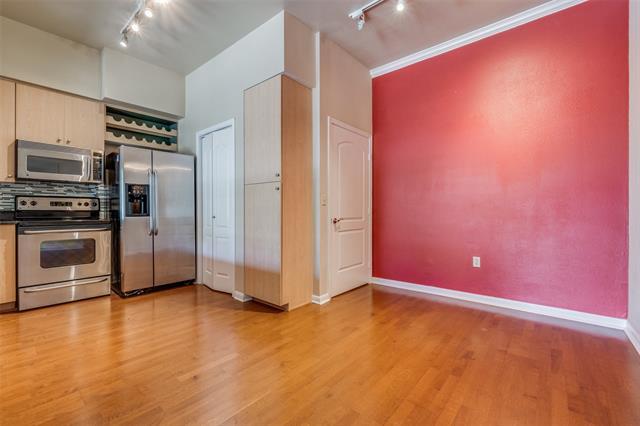 Building Photo - 3225 Turtle Creek Blvd Blvd
