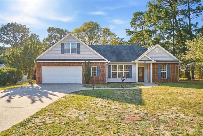 Building Photo - 329 Green Links Dr