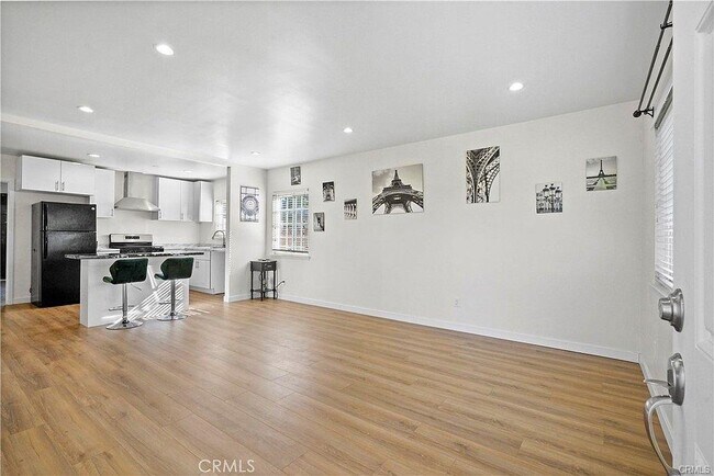 Building Photo - 16757 Ludlow St