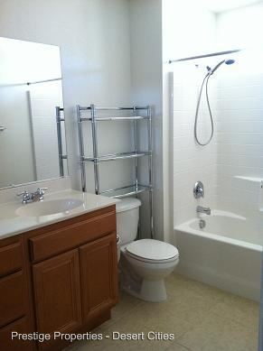 Building Photo - 5267 Verenda Ave