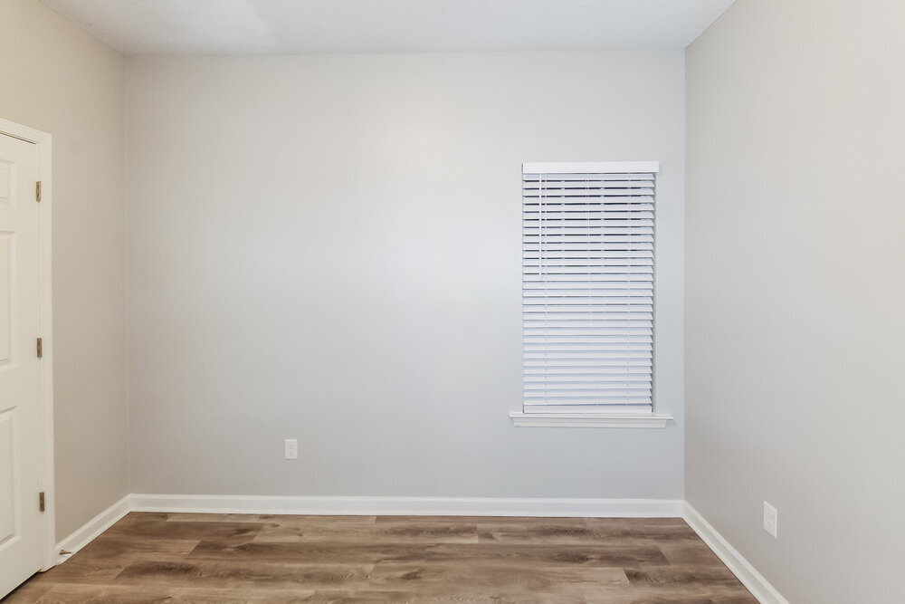 Building Photo - 7138 Queens Crown Ct