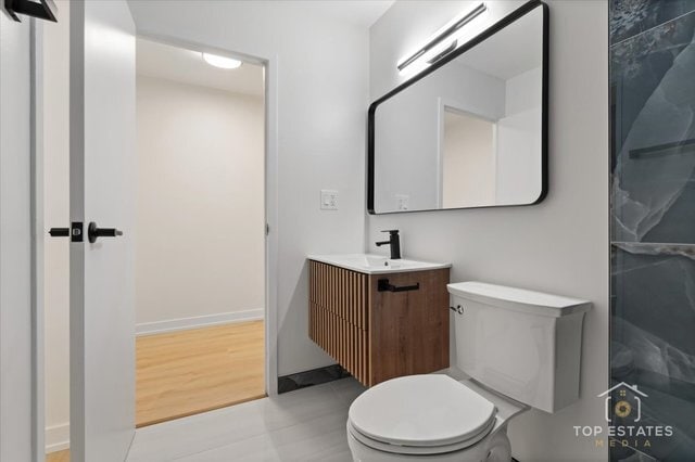 Building Photo - 1636 N Wells St