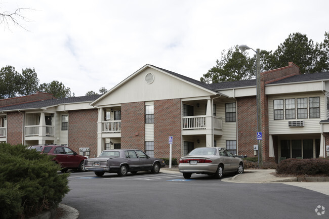 Primary Photo - Laurelwood Apartments