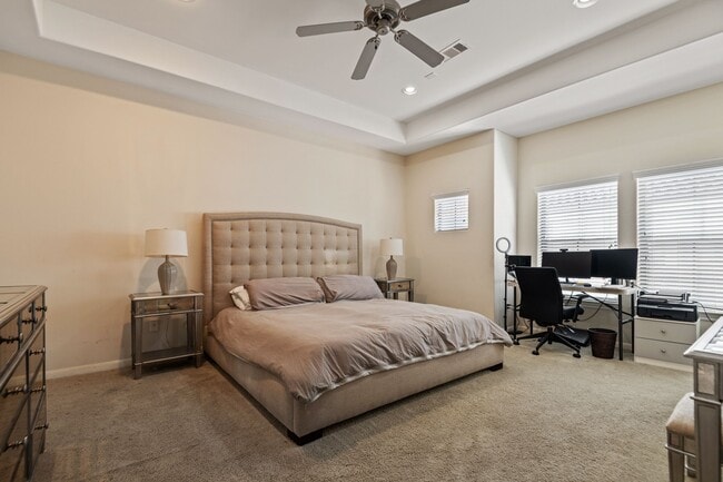 Building Photo - 3935 Gibson St