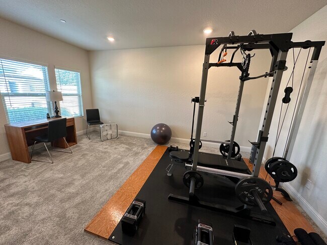 Building Photo - 2419 W Heather Ln