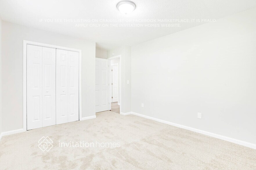 Building Photo - 3515 Rainbow Dr