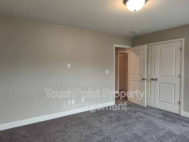 Building Photo - 9415 Segundo Ln