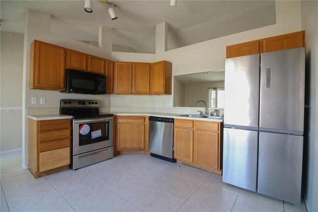 Building Photo - 527 Emerald Cove Loop