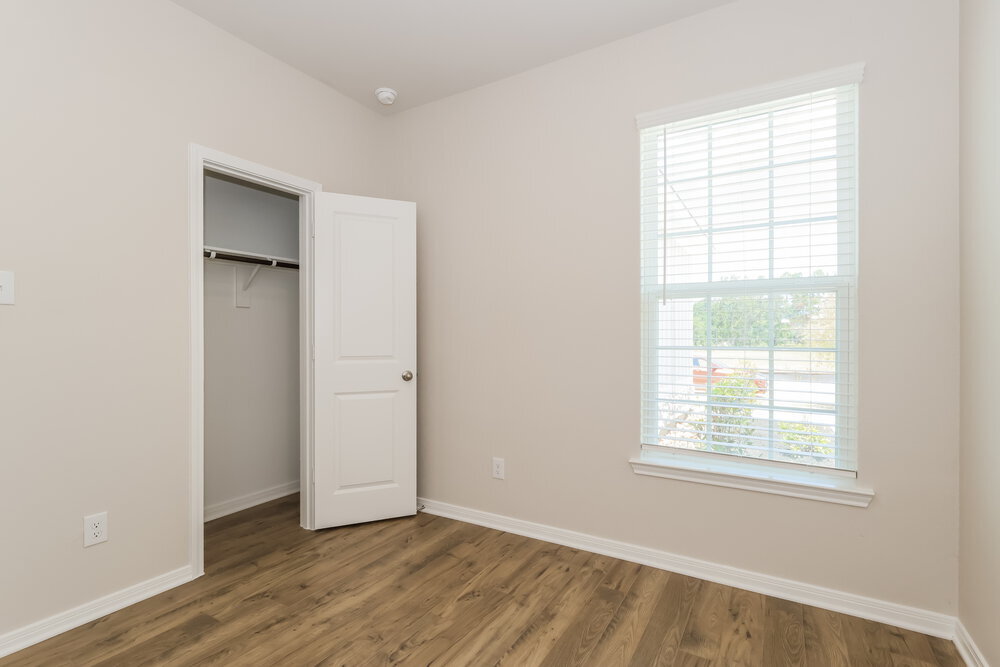 Building Photo - 15574 Caramel Spgs Dr