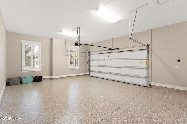 Building Photo - 3816 Mariner Dr