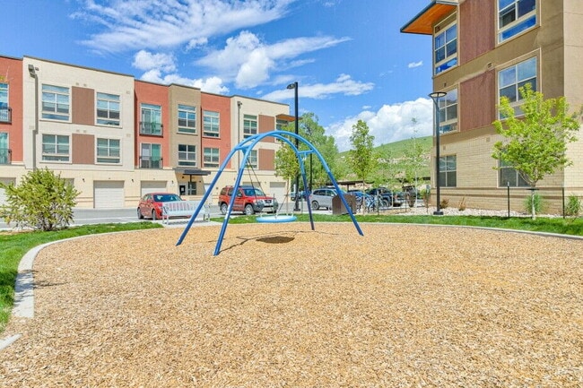 Building Photo - The Piedmont Apartments