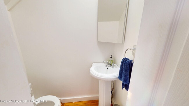 Building Photo - 34 Ely St