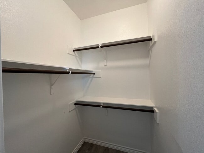 Building Photo - WALKING DISTANCE FROM OSO BAY WETLAND PRES...
