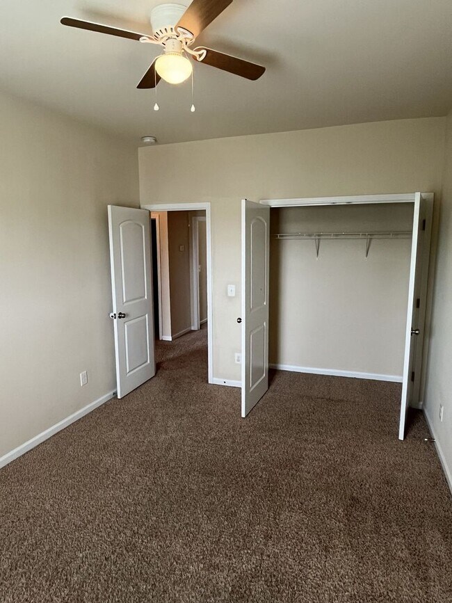 Building Photo - 3 Bedroom. 2.5 Bath Townhome near Concord ...