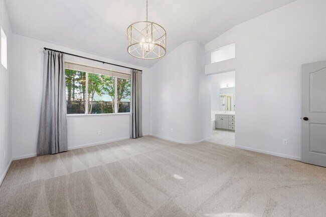 Building Photo - Contemporary Single Level North Napa Home