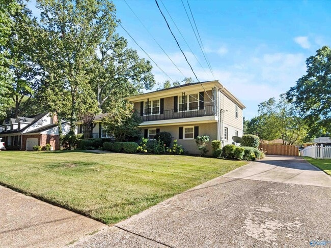 Building Photo - 826 Eldorado Ave SE