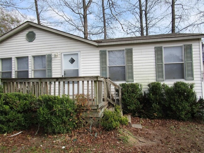 Primary Photo - 15182 Paradise Cove Dr