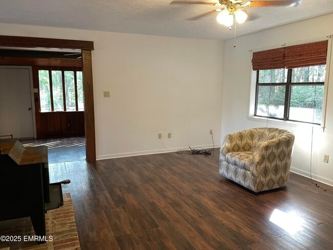 Building Photo - 3954 Pauldin Rd