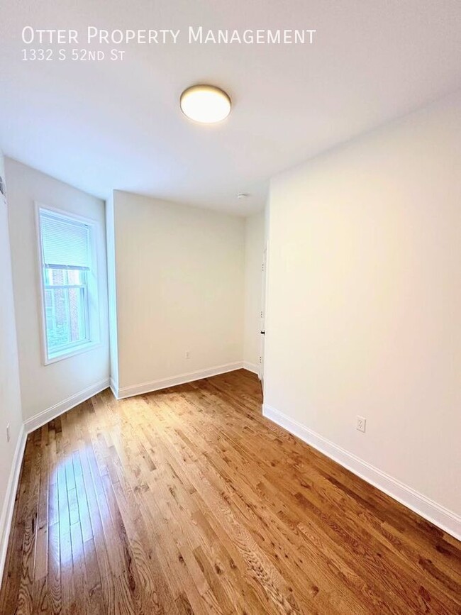 Building Photo - 1332 S 52nd St