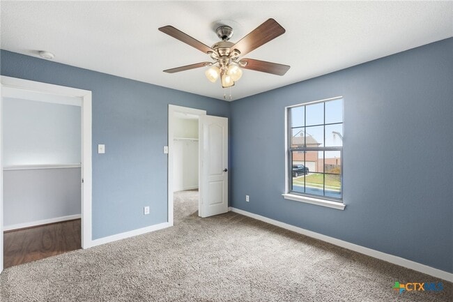 Building Photo - 504 Castebar Dr