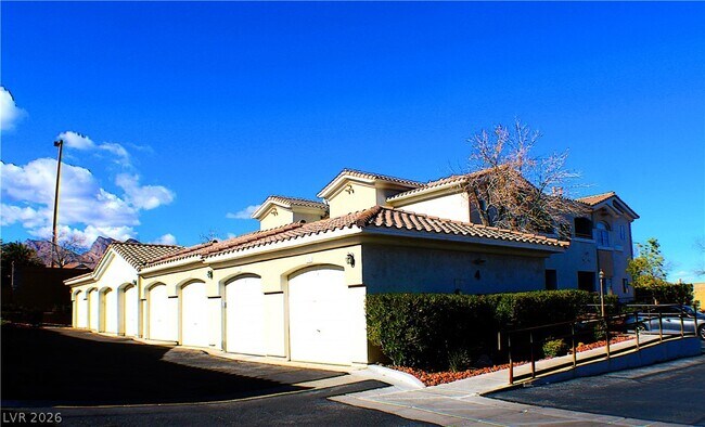 Building Photo - 1531 Ruby Cliffs Ln