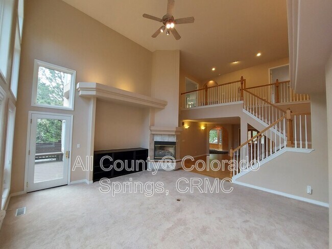 Building Photo - 5035 Langdale Way