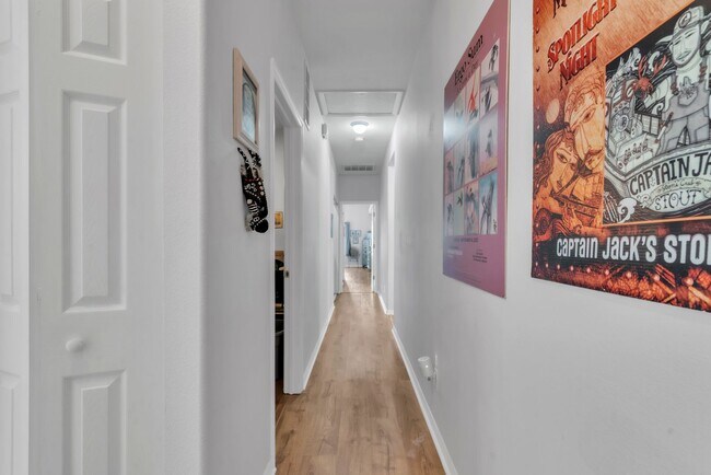 Building Photo - 406 Beltrees St