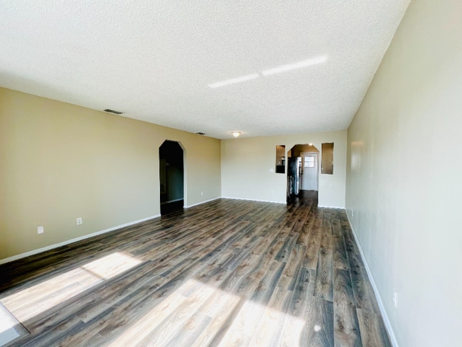 Building Photo - 350 Winter Ridge Blvd