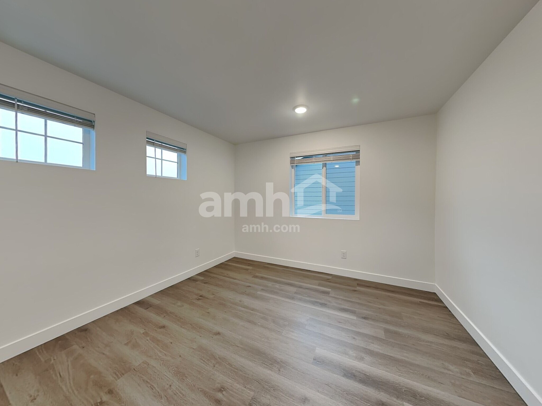 Building Photo - 7722 Brenden St SW