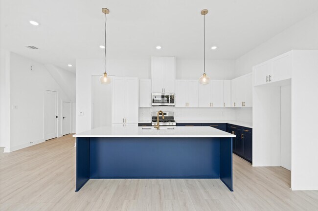Building Photo - 10092 Serrano Pk Dr
