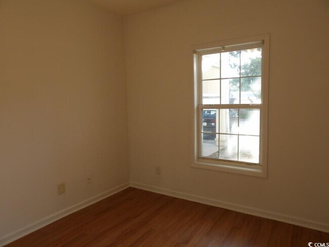 Building Photo - 1058 Sea Mountain Hwy