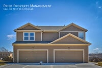 Building Photo - 2032 S 137 St