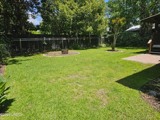 Building Photo - 2717 Oaklawn Ave
