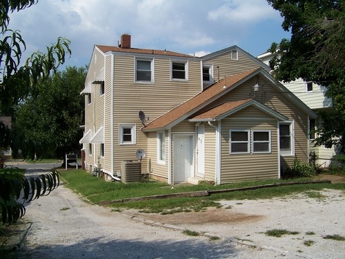 Primary Photo - 806 W Walnut St