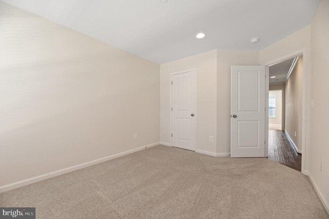 Building Photo - 42409 S Dogwood St