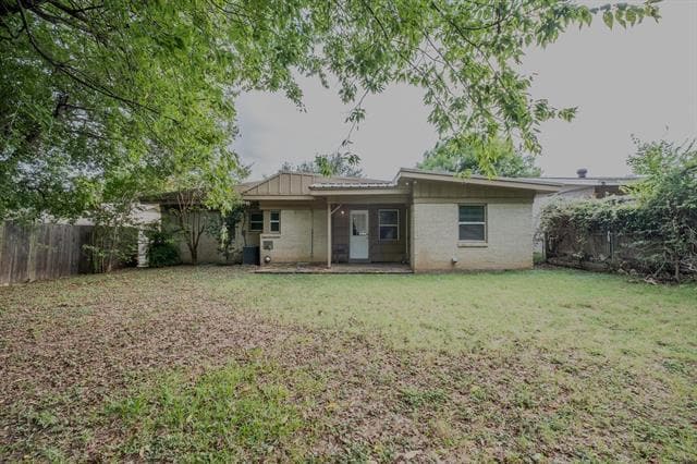Building Photo - 2704 Cordone St