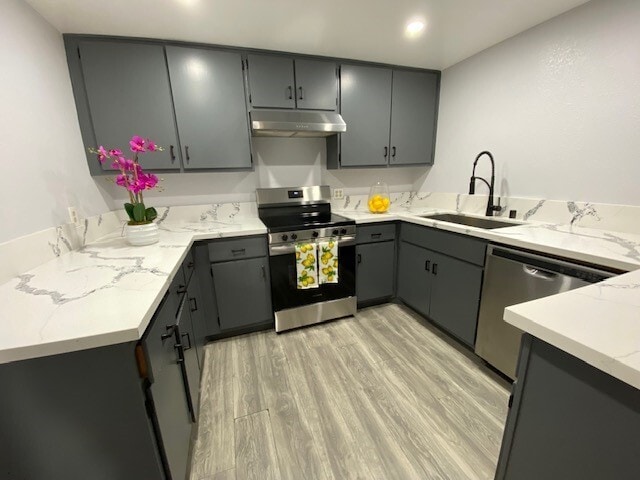 Building Photo - 1603 E Cypress St