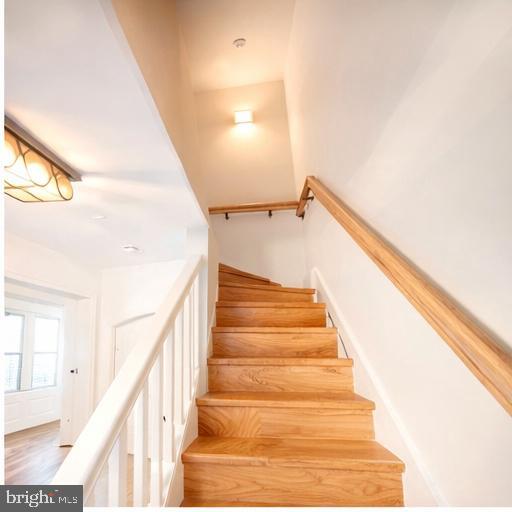 Building Photo - 2607 Hamlin St NE