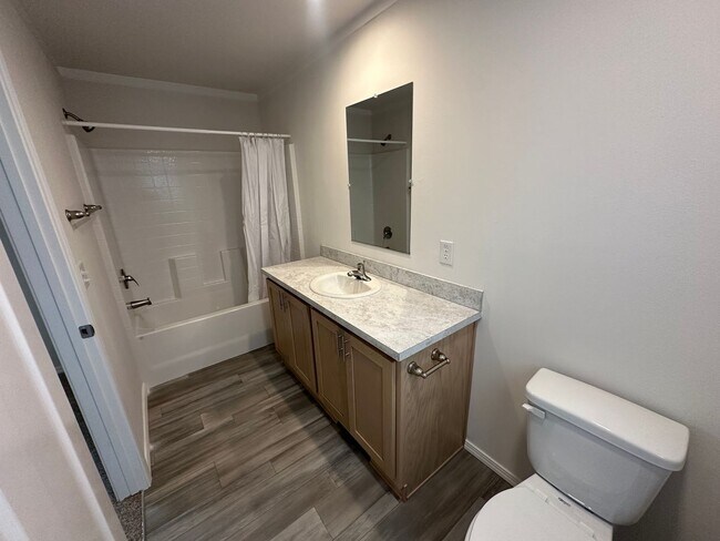 Building Photo - Brand New Single-Wide Home in Peaceful Yelm Setting!