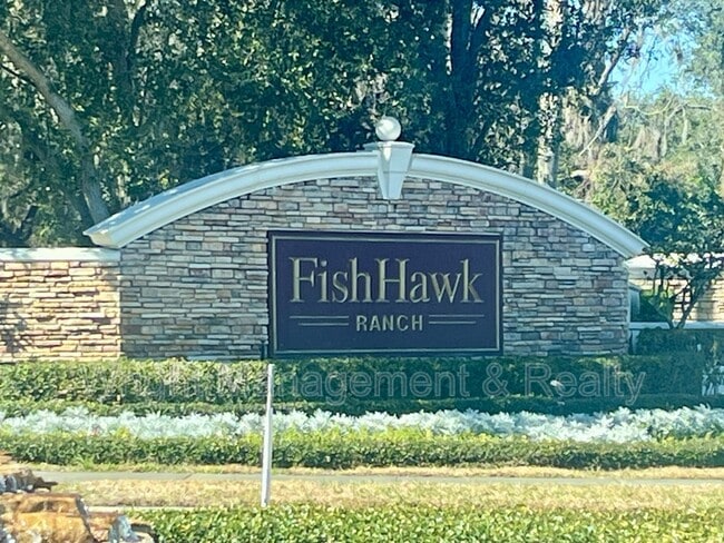 Building Photo - 6040 Sandhill Ridge Dr