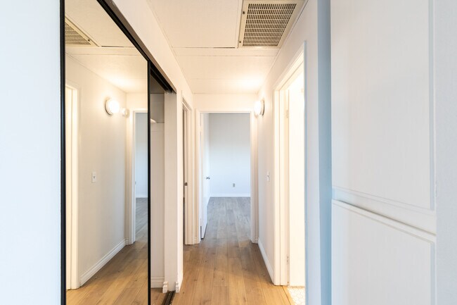 Building Photo - 2584 S Centinela Ave